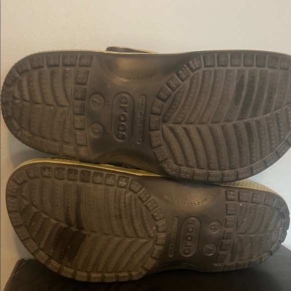 Crocs Gold Clogs - Picture 3 of 5